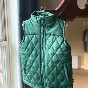 CROWN & IVY Kids Boys Green Quilted Vest, size 4
